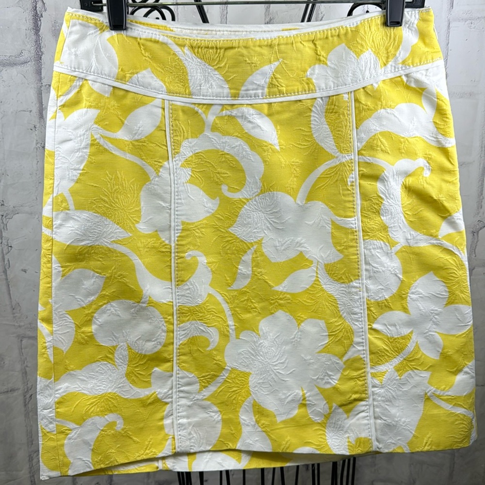 Ann Taylor Embossed Floral Pencil Skirt Midi Jacquard Ribbed Side Zip Piping